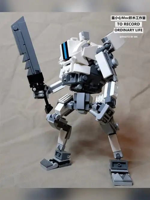 乐高泰坦陨落浪人机甲可乘坐人仔