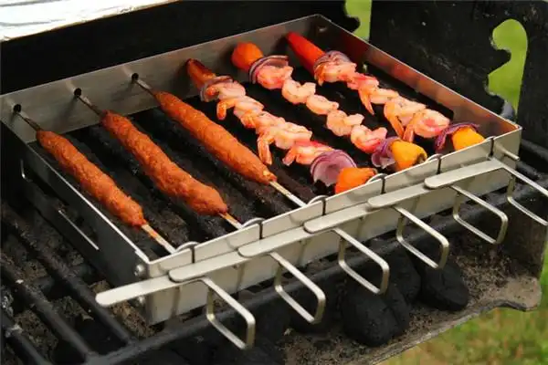 bbq 人士福音:多米诺骨牌型烤肉架