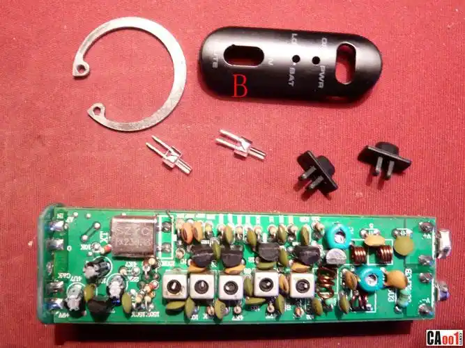 市面常见两种舒尔lx88-ii无线话筒拆解图析