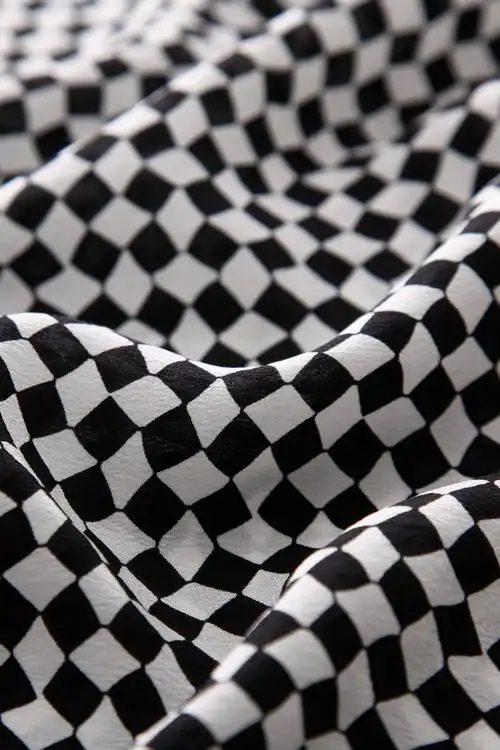 看了又看 特 15春夏 高端精品系列 黑白棋盘格配皮扣真丝衬衫