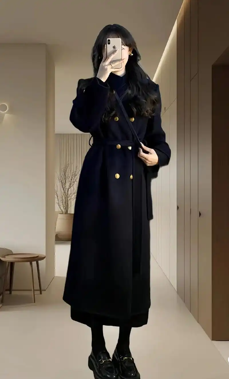 ootd-秋冬赫本风黑色立领毛呢大衣