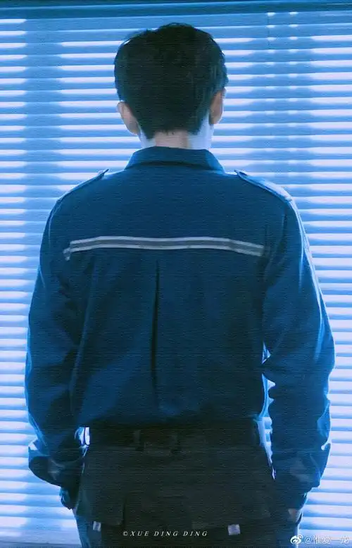 朱一龙重启之极海听雷# [憧憬] #朱一龙吴. 来自惟爱一龙 - 微博