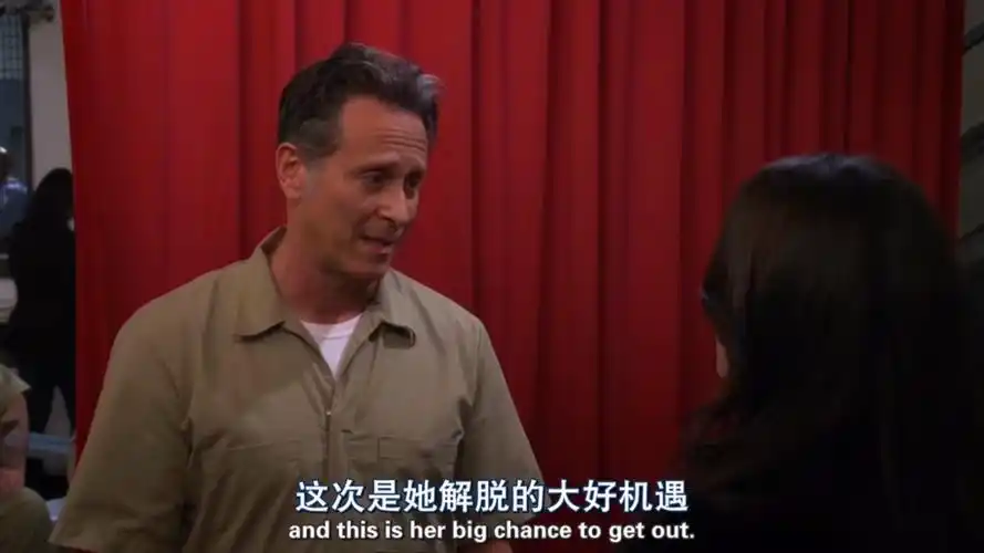 破产姐妹/卡洛琳的父亲让max放弃蛋糕生意,max和卡洛琳吵架了