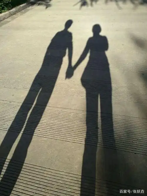 3,她的生活里几乎没有你的影子.