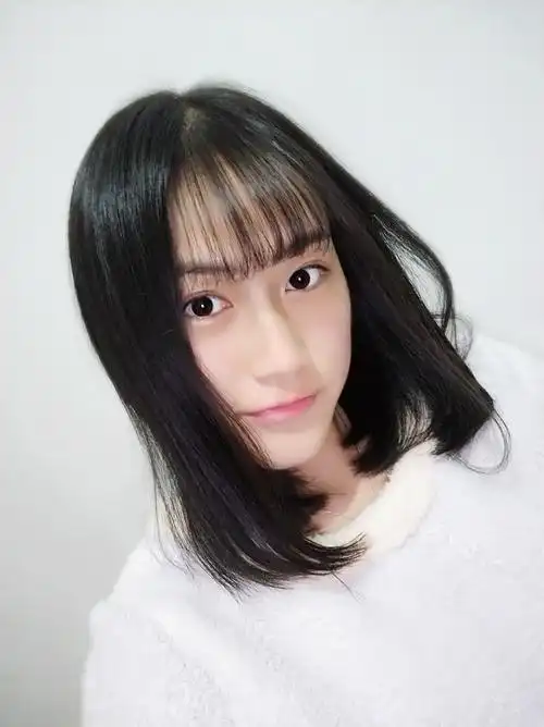 有史以来,头发剪的最短的一次#睡前自拍打卡