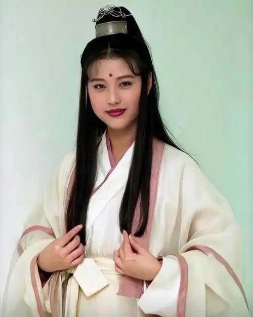 著名演员周海媚因病去世曾饰演倚天屠龙记周芷若