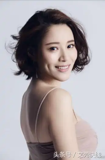 蔡蝶1991年11月10日出生于上海嘉定内地女演员