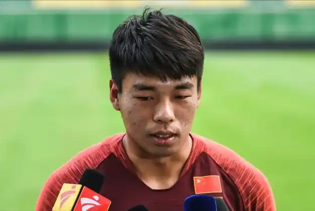 足球竞赛|国足新西兰|中国体育联赛|中国职业运动联盟|李帅(1994年)