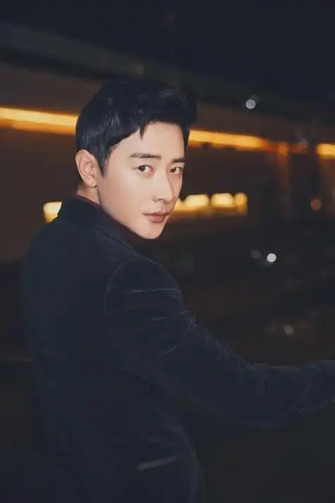 罗晋旗下八大演员明星都有谁看看你们都知道吗