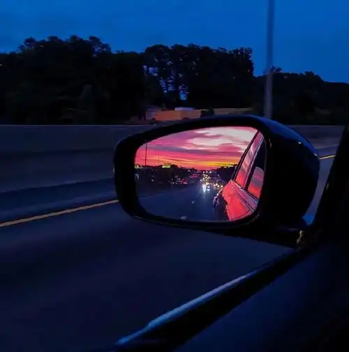 没错 是𝙒𝙚𝘾𝙝𝙖𝙩有趣背景图啦