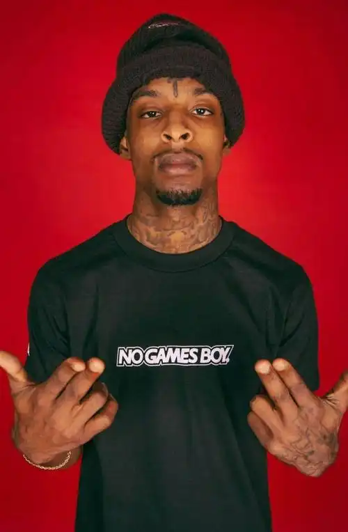 壁纸|说唱歌手们除了有吸睛的搭配,还有炸裂的现场!