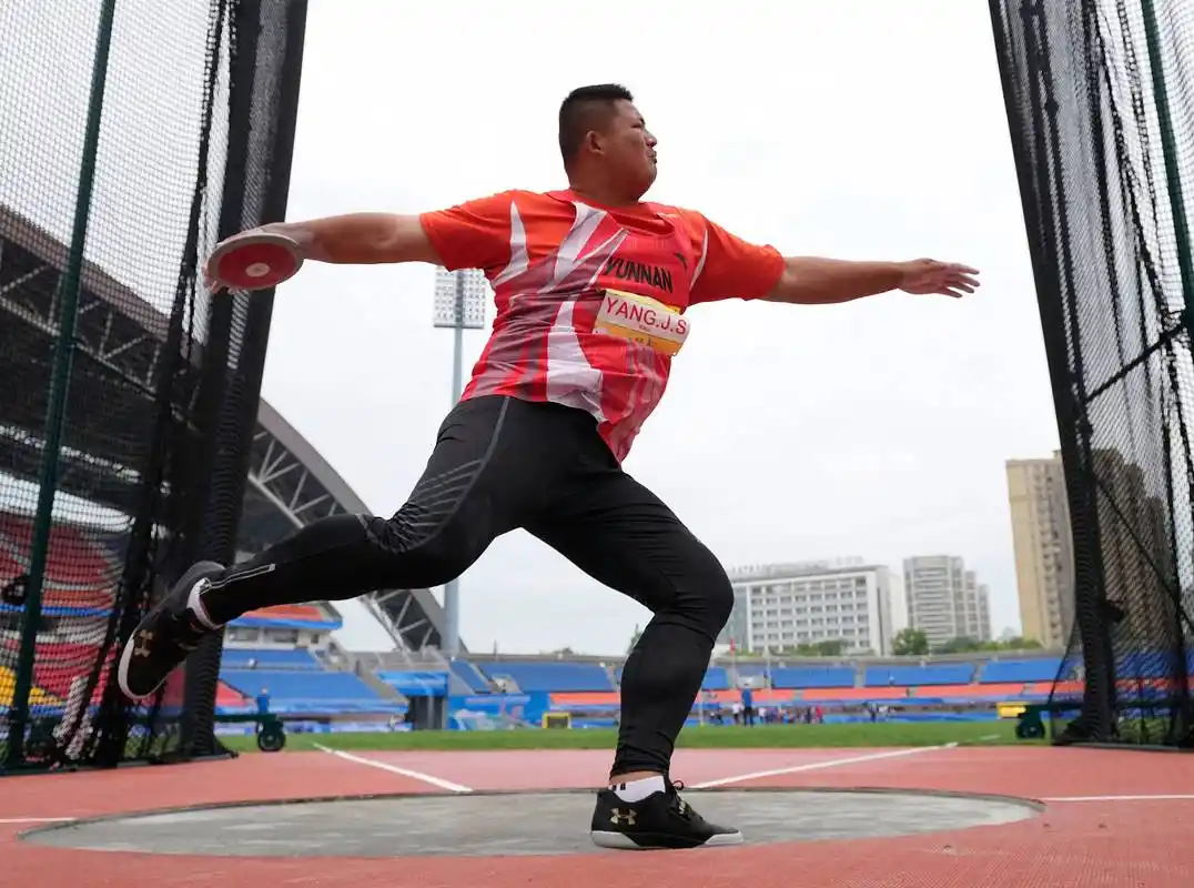 田径——"相约幸福成都"田径邀请赛:男子铁饼决赛赛况