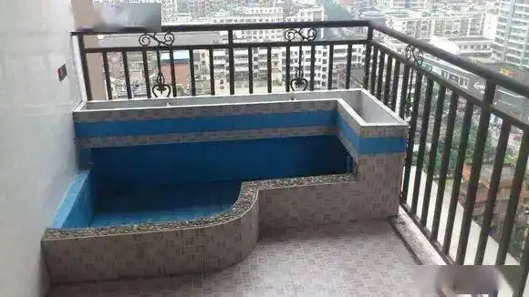 折腾| 自己动手,阳台造了一个1米5俯视金鱼池,教训真不少!