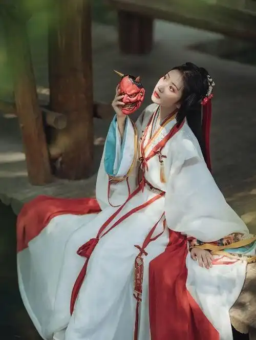 周也的晋制汉服,被遗忘的最美汉服 - 晋制汉服形制 - 实验室设备网