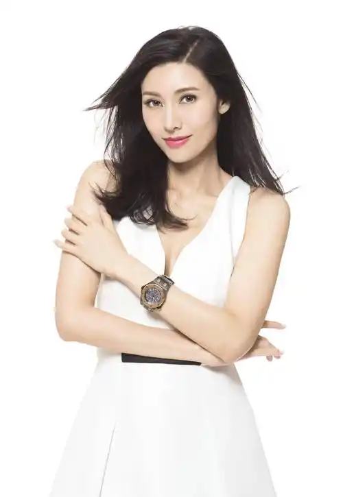 一个让全港豪门贵妇,都提防的女人,李嘉欣当年到底有多美?