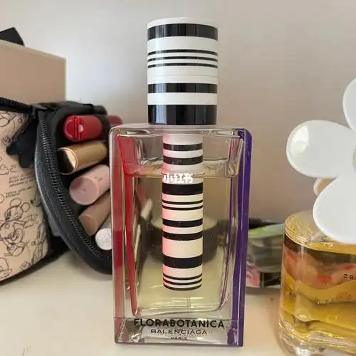 巴黎世家花之密语