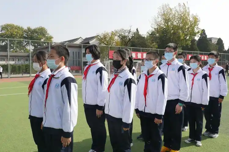 北京育才学校初一2班团建活动掠影