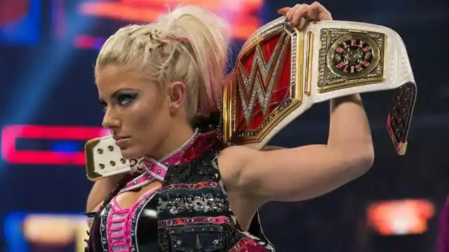 wwe明星阿莱克萨布里斯庆生视频 回顾小魔女五次夺冠历程