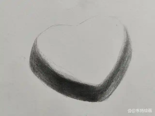 情人节礼物用手绘去传达更用心,素描一个爱心巧克力