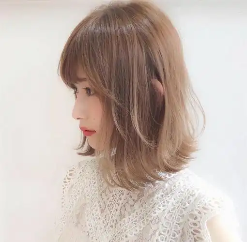 发型|外翻齐肩短发插图7