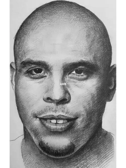 画画的日常  #绘画教程  #一起学画画  #素描  #罗纳尔多  #人物不