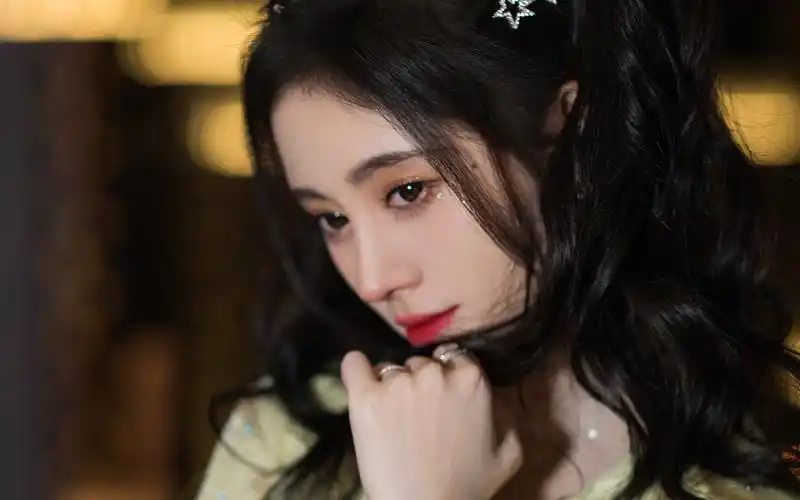 鞠婧祎双马尾甜美高清桌面壁纸