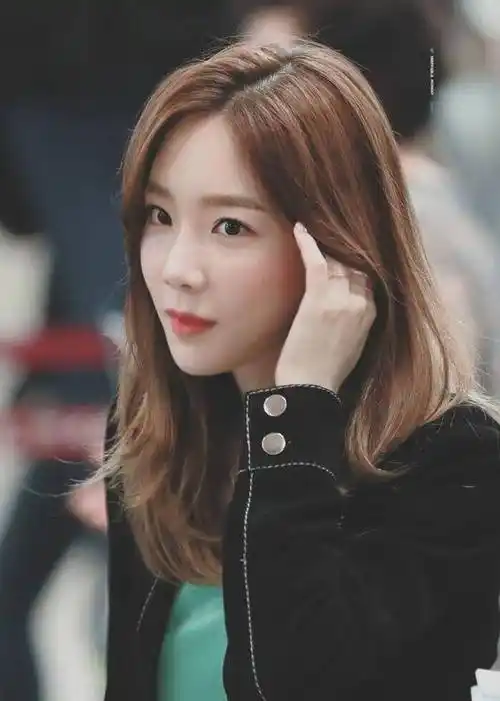 边伯贤和金泰妍分手5年后复合?_恋情_ins_黄子韬