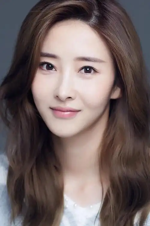 每日更新胡丹丹的经纪人微信号tzcm235188