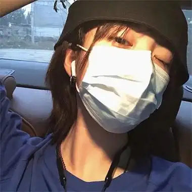 有个性酷酷的女生头像高冷霸气性感的头像女