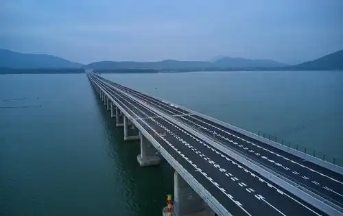 今年底广东高速公路通车裏程将突破10000公里