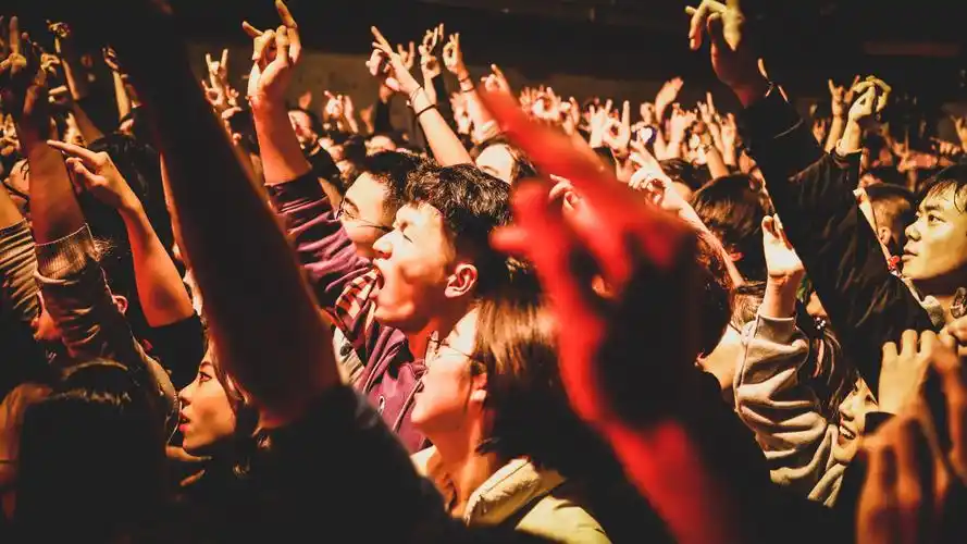 布衣乐队安阳演唱会