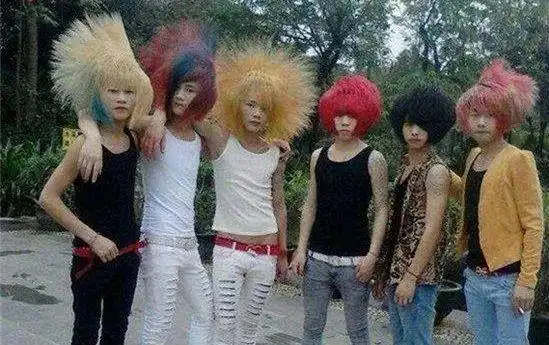 葬爱家族覆灭记