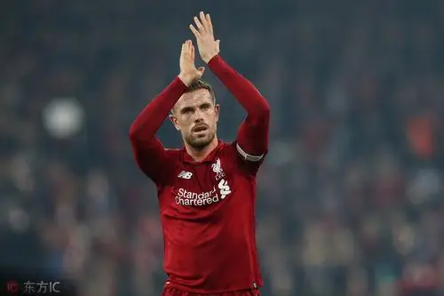 亨德森:争冠压力对球队有利,我们要享受