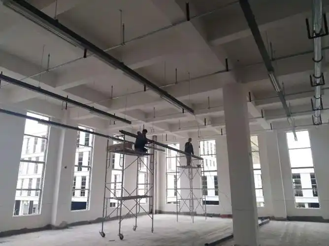 文化园户外1安装桥架