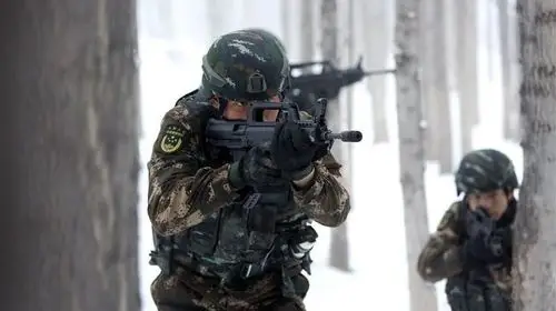 解放军也要换装新式头盔啦