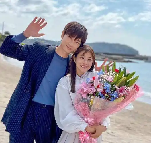 原创跟着日剧深深地恋爱学穿搭石原里美的穿搭让男神毫无抵抗力