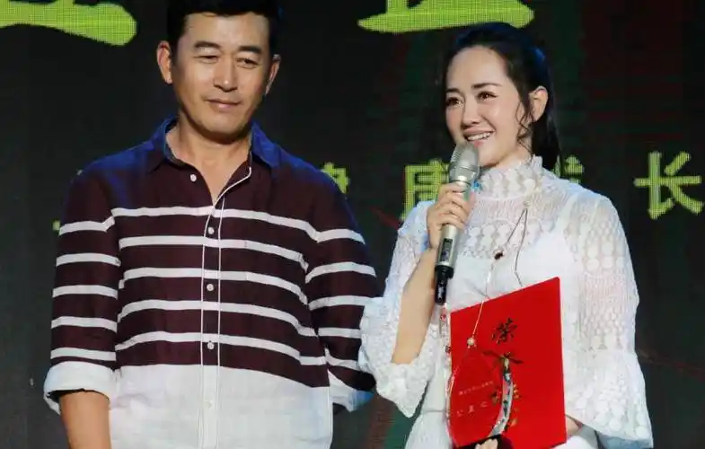 被誉为"小许晴"的女演员出道18年,买不起房,只能选择裸婚_张定涵_房子