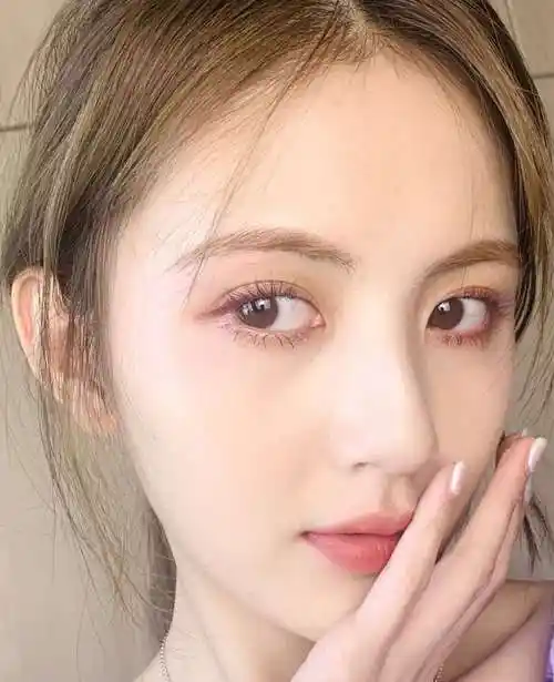 陪玩妹子鹿乃的照片2