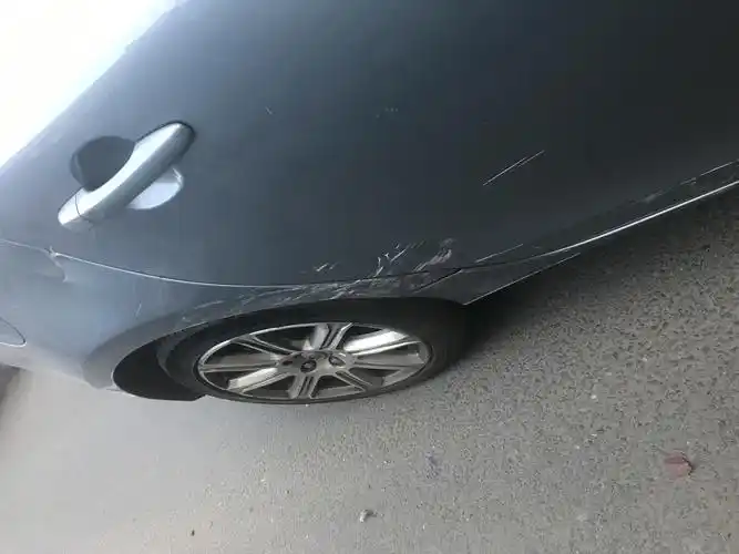 第二起轻微擦伤