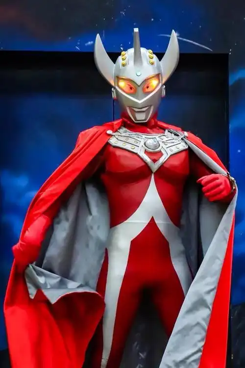 奥特曼壁纸高清泰罗奥特曼