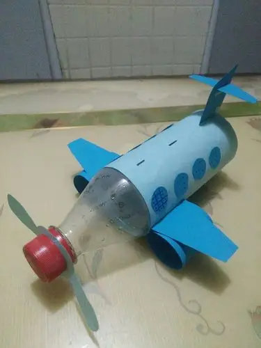 曙光小学四三班同学"变废为宝"在行动 写美篇小可爱直播教你如何制作