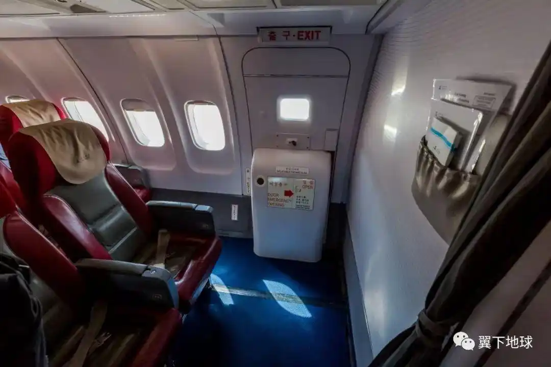 飞在朝鲜的别样体验 | 空姐,未经修饰才是真的美