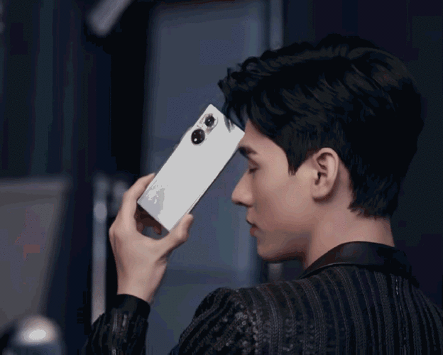 龚俊代言荣耀50系列# gj#龚俊你好火焰蓝# .