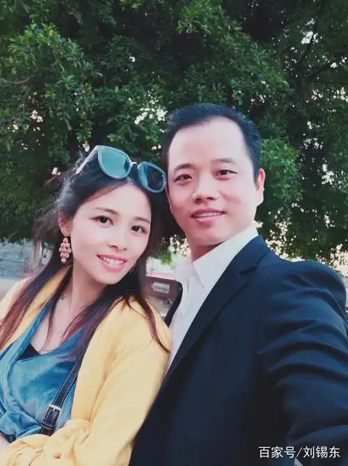 2019年农历1月2日首次夫妻合影.