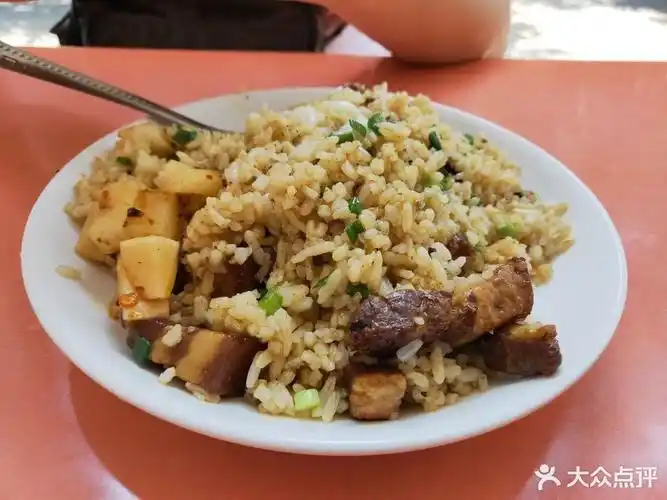 回锅肉炒饭图片