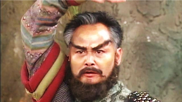 金轮法王实力不弱于五绝,为何屡战屡败?你看他练得什么武功