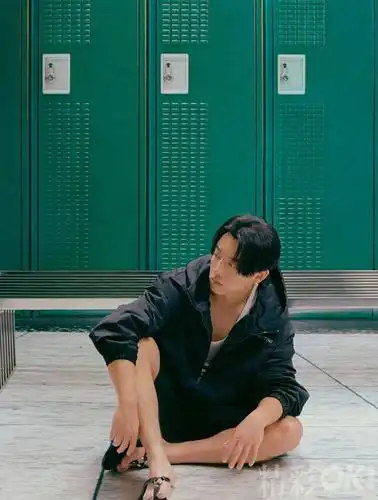 ok封面郑恺做贴近生活的演员