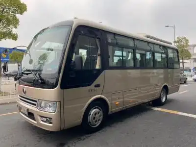 宇通 19座大型豪华客车中巴大巴图片