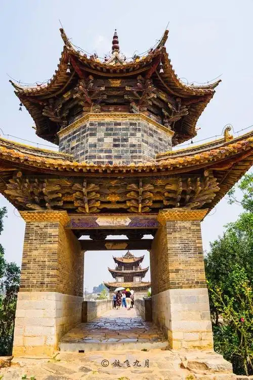 云南十大名胜古迹(云南十大名胜古迹小学生介绍)