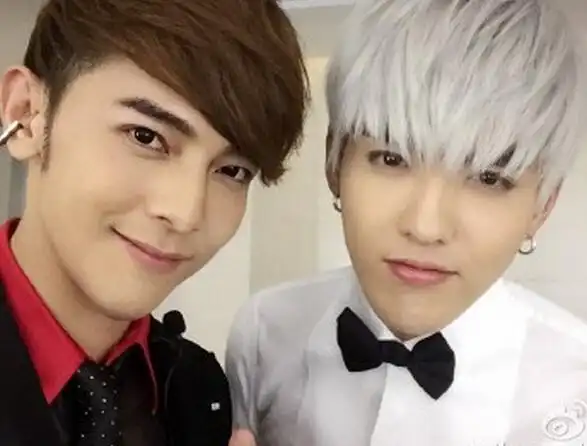 图小鲜肉吴亦凡圈中好友从一线大咖到各大导演